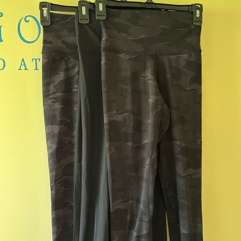 Colorfulkoala leggings.